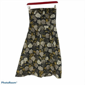 J Crew strapless. Dress grey with yellow & white roses 2